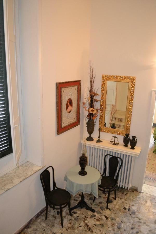 Le Signorine B&B Λέτσε Εξωτερικό φωτογραφία